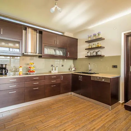 Villa Gold Dream *